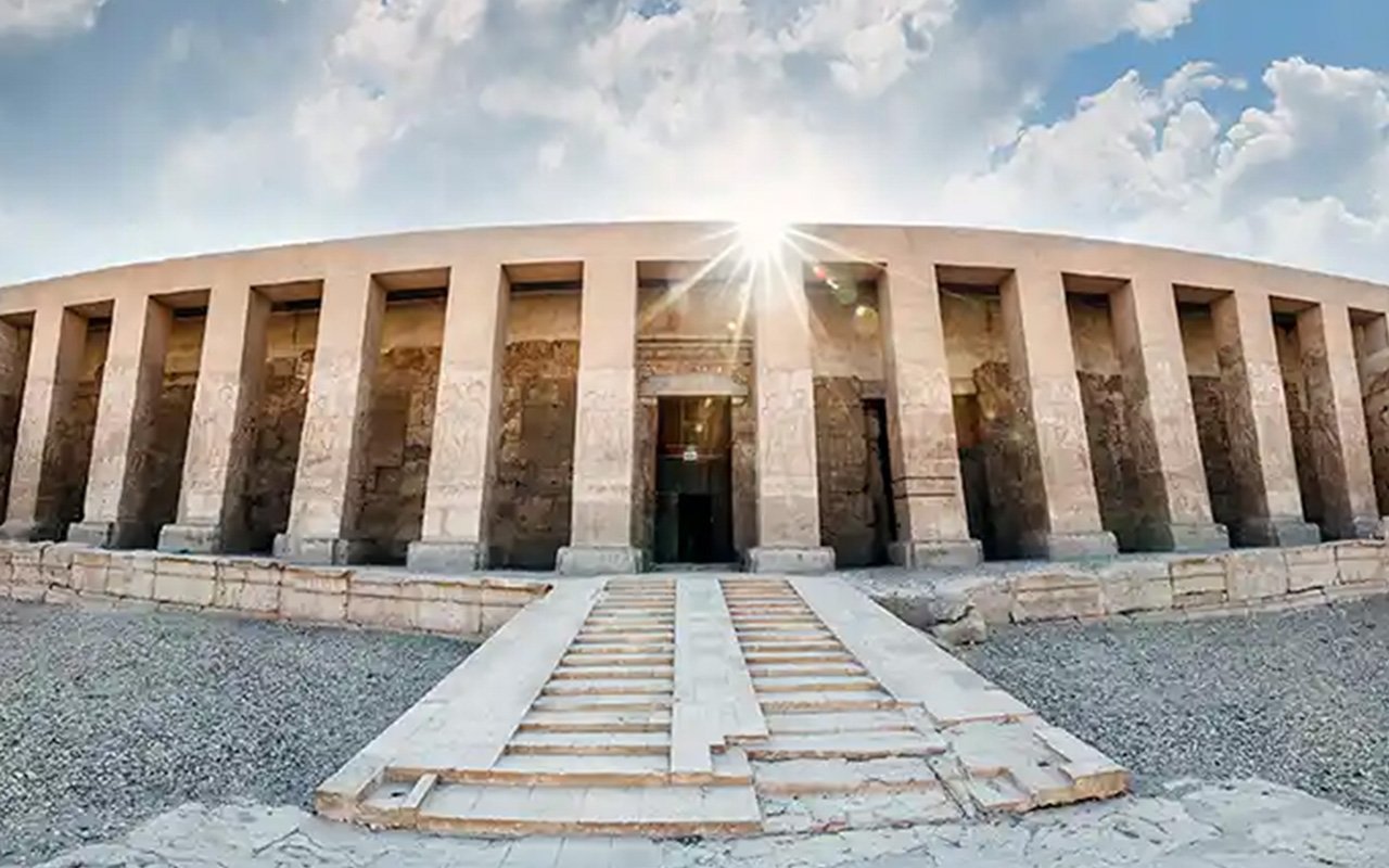 Abydos — Sail to Qena