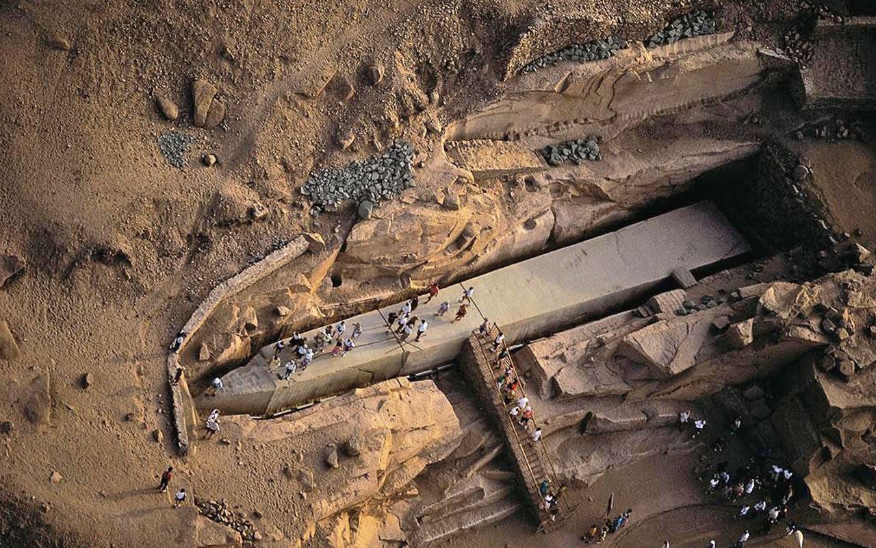 Aswan's Monuments: Ancient & Modern
